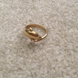 Dolphin ring with cubic zirconia gem